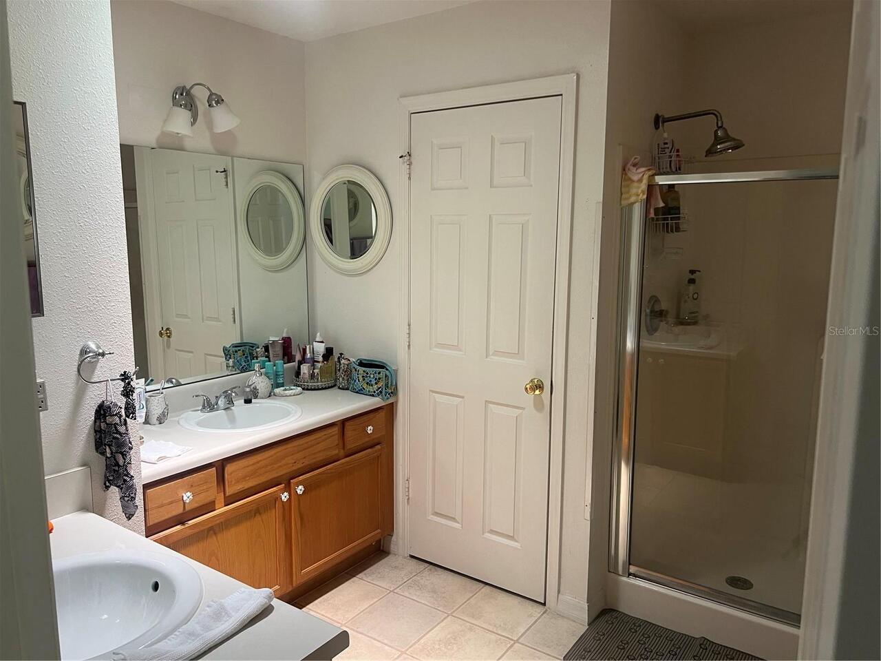 Listing Photo 8