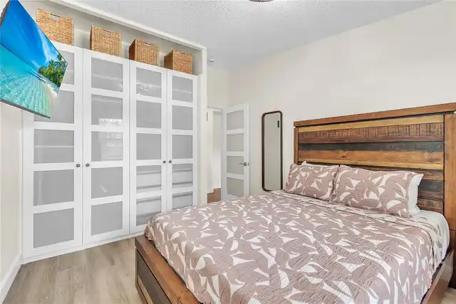 Listing Photo 42
