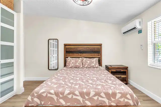 Listing Photo 43