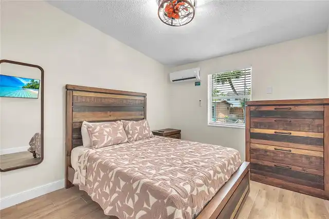 Listing Photo 44