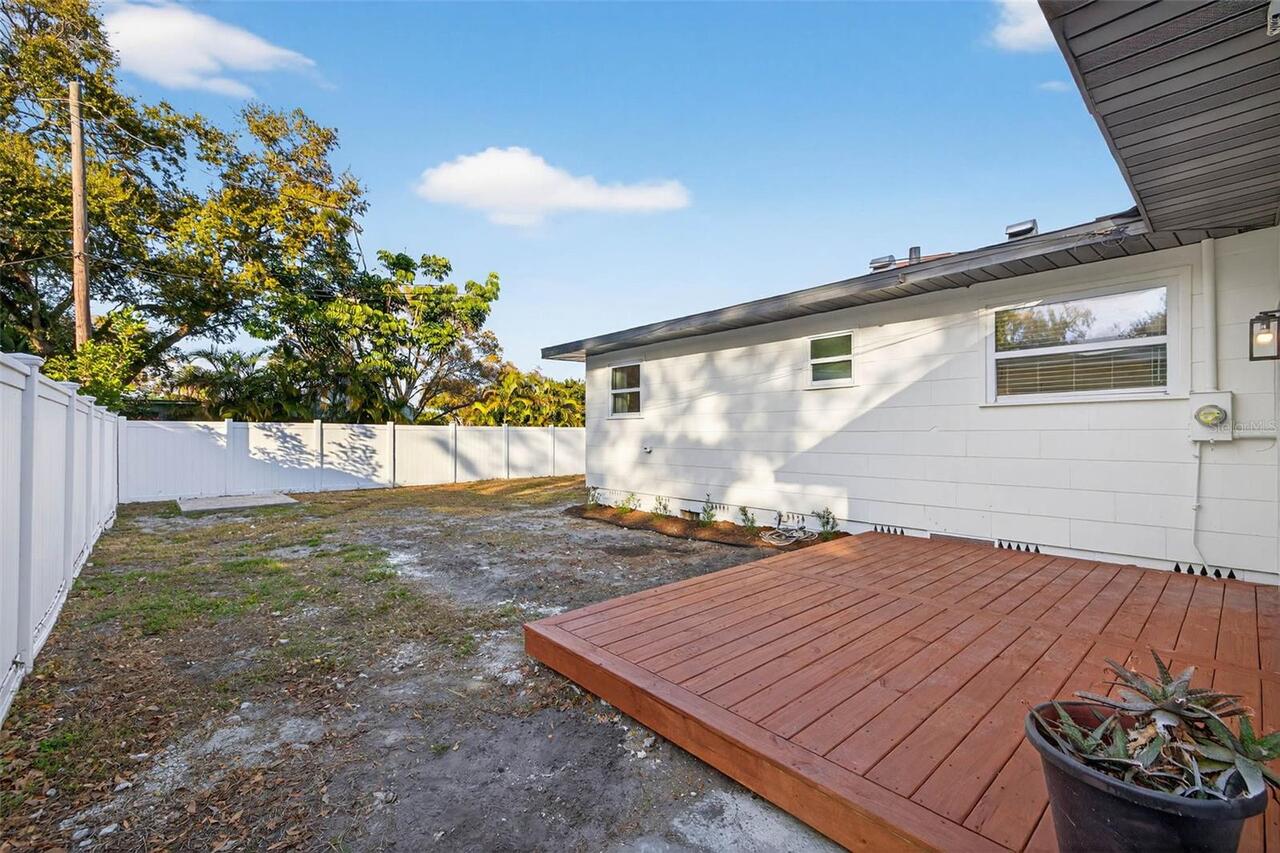 Listing Photo 37