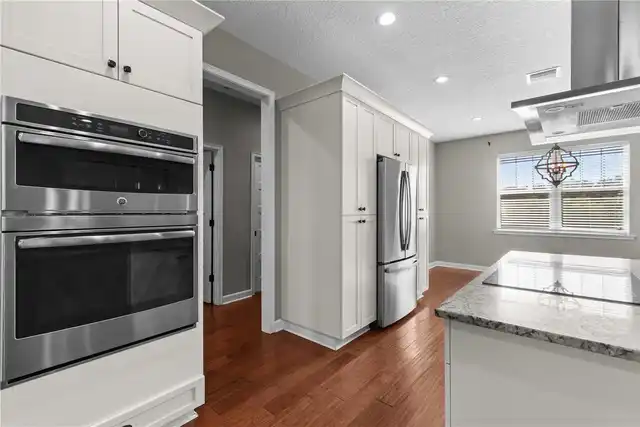 Listing Photo 22