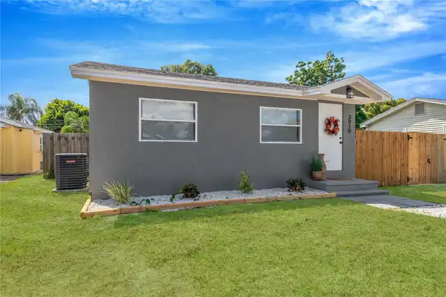 Listing Photo 16