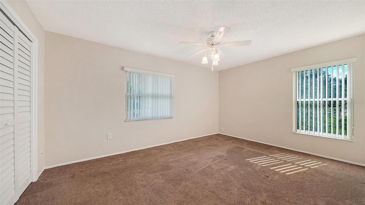 Listing Photo 33