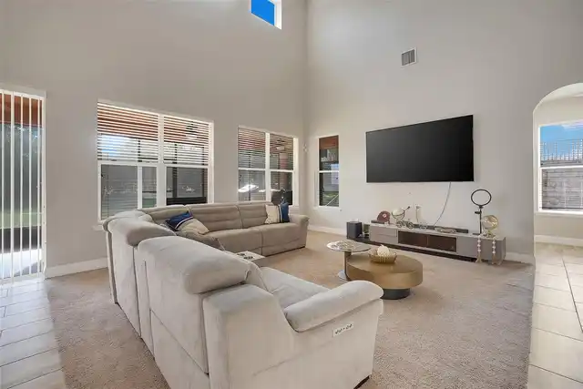 Listing Photo 13