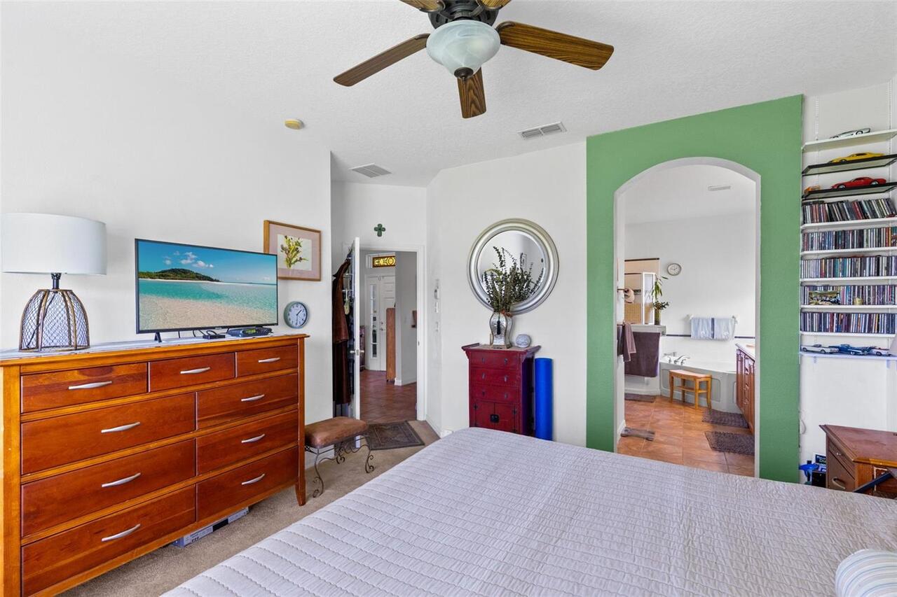 Listing Photo 22