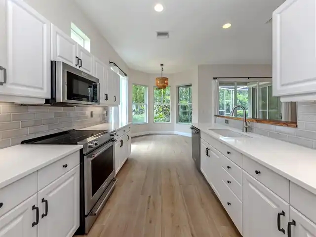 Listing Photo 37