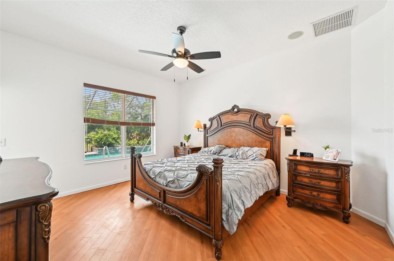 Listing Photo 22