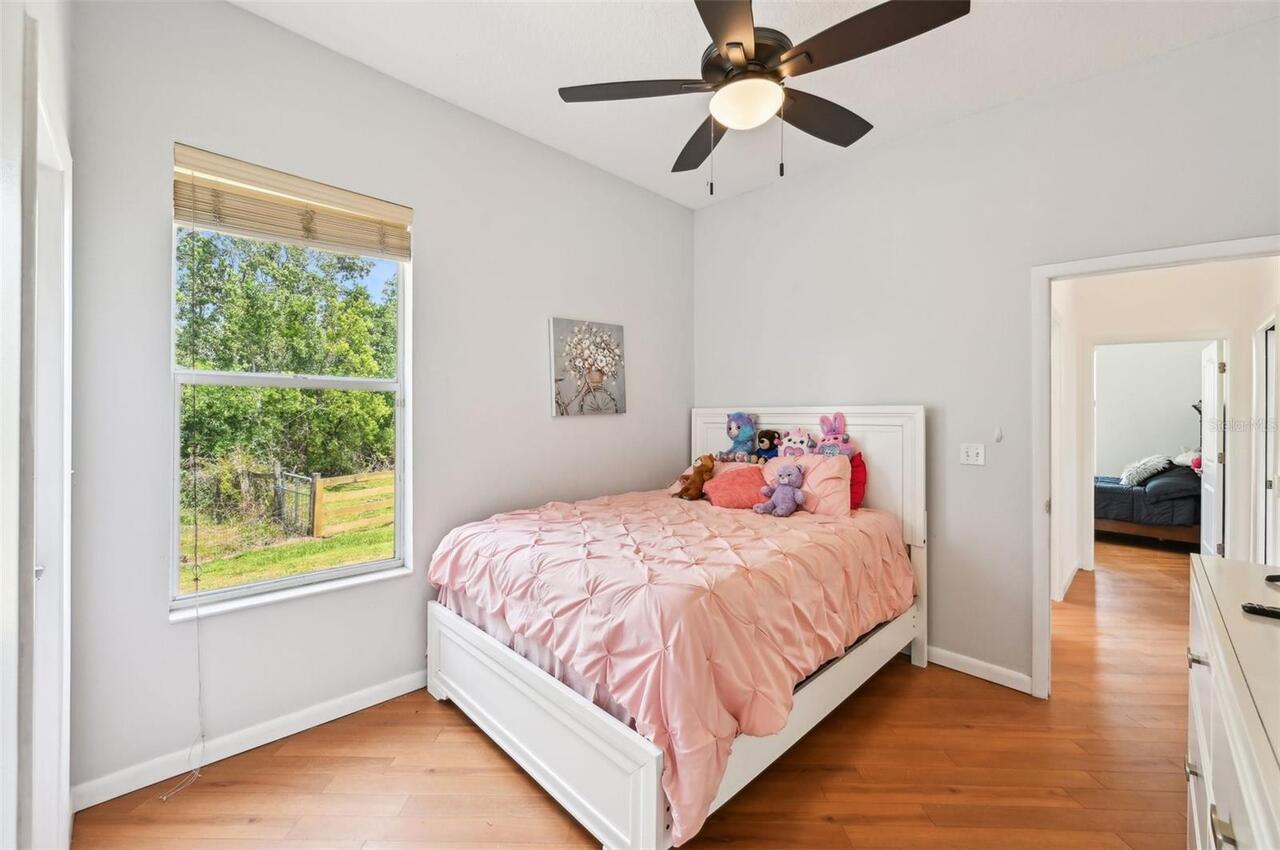 Listing Photo 28