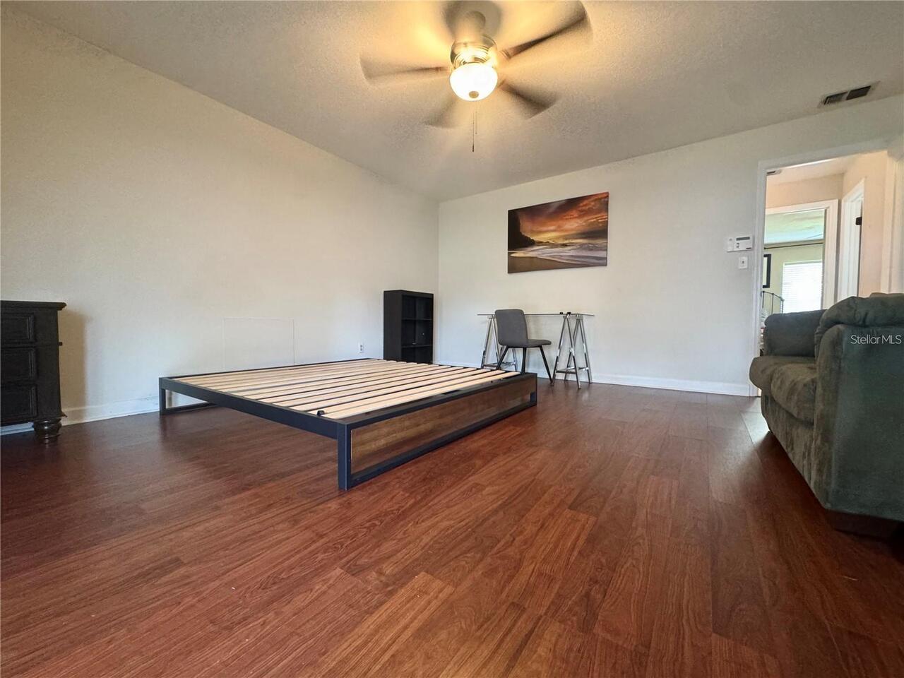 Listing Photo 23