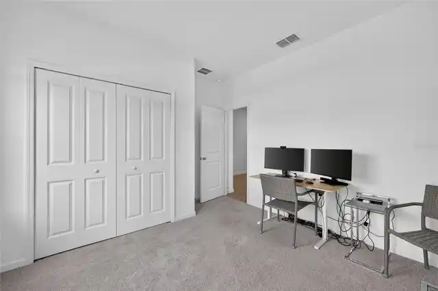 Listing Photo 14