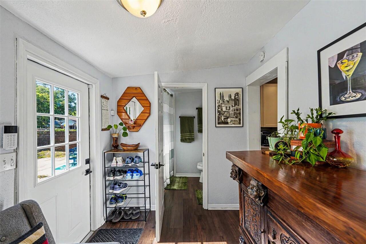 Listing Photo 12