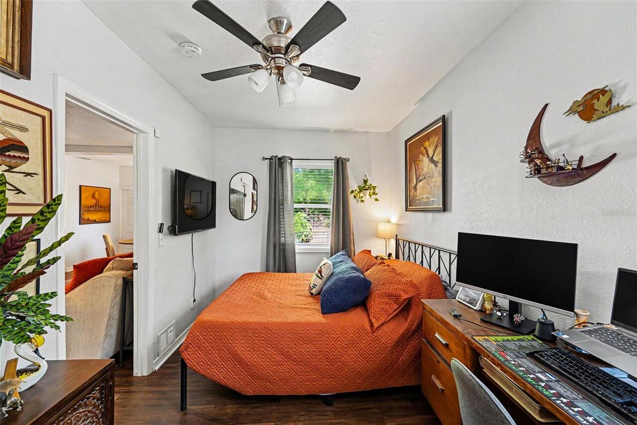 Listing Photo 15