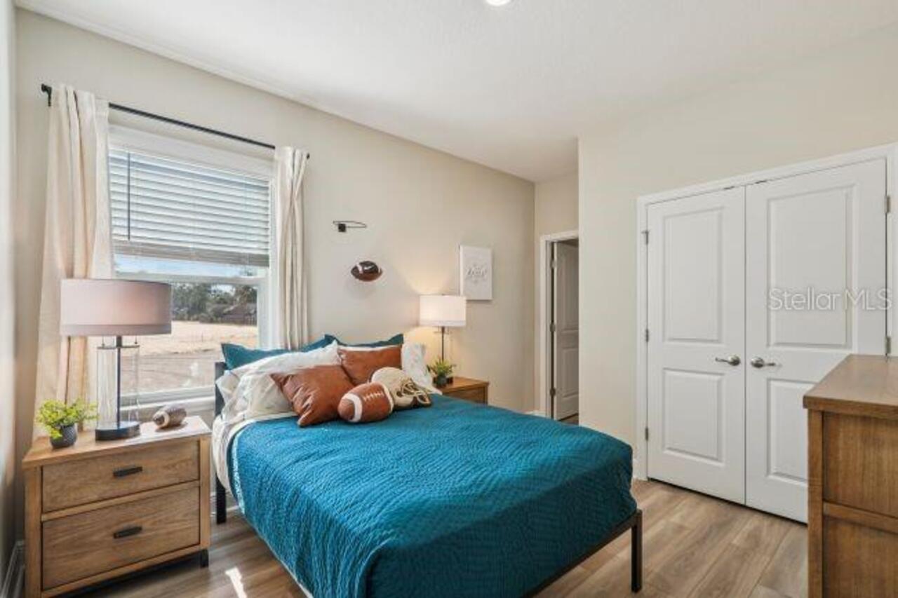 Listing Photo 17
