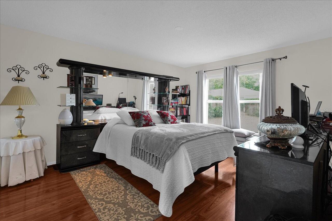 Listing Photo 22