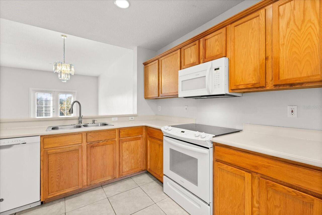 Listing Photo 10