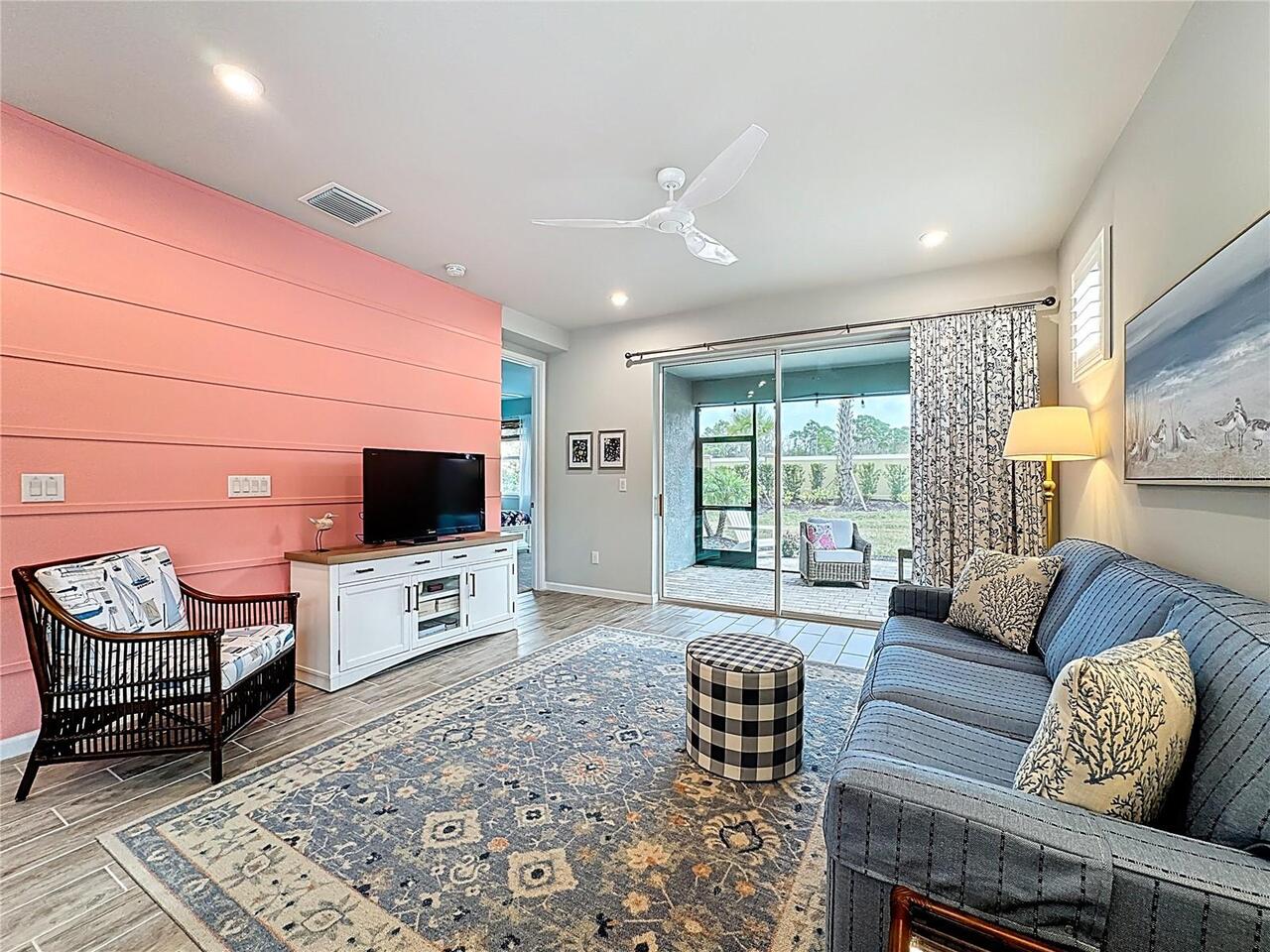 Listing Photo 22