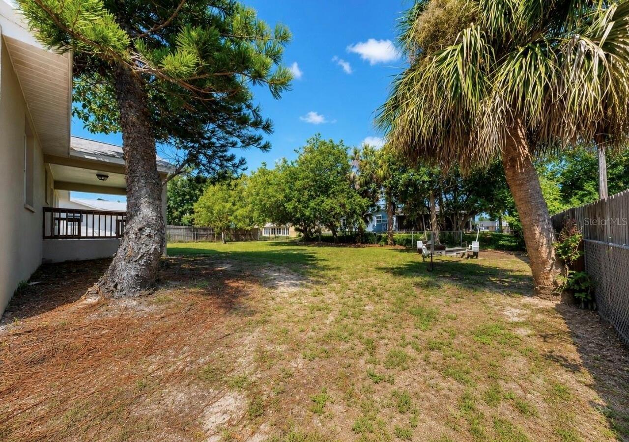 Listing Photo 43