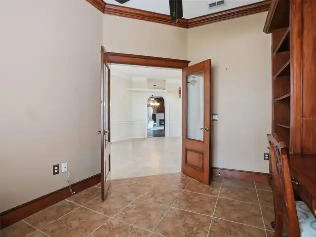 Listing Photo 22