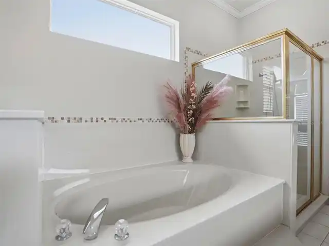 Listing Photo 28