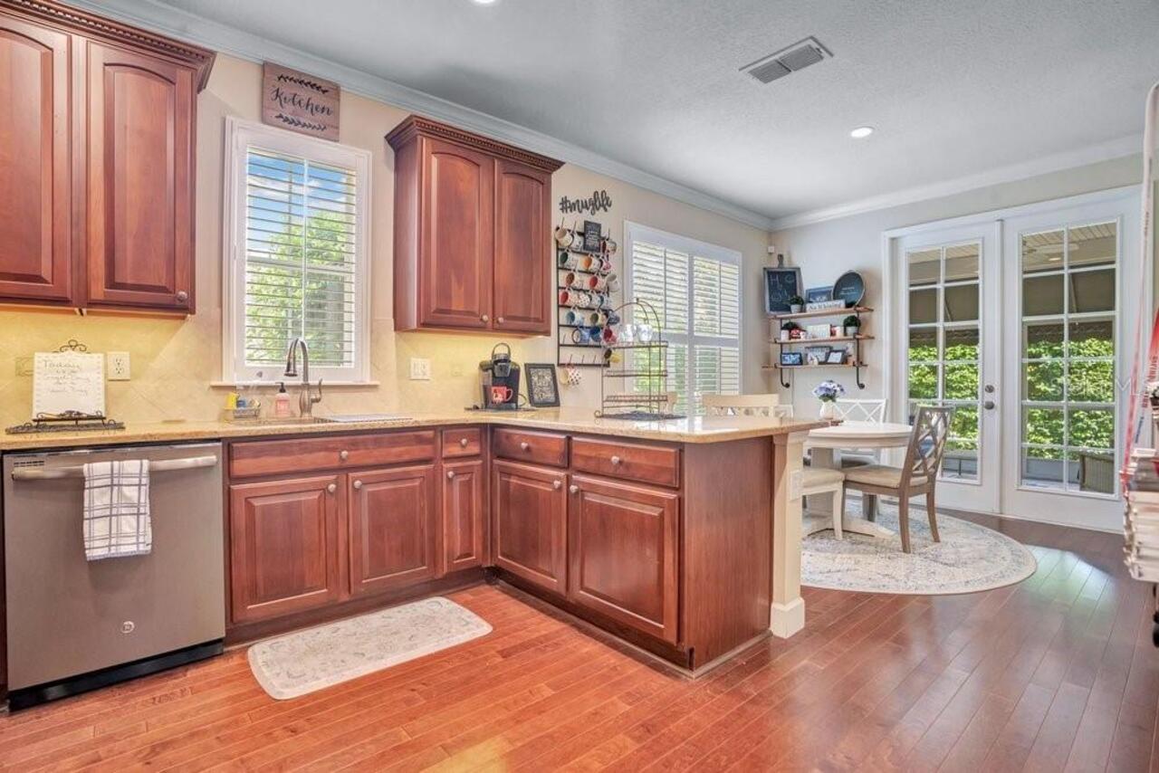 Listing Photo 15