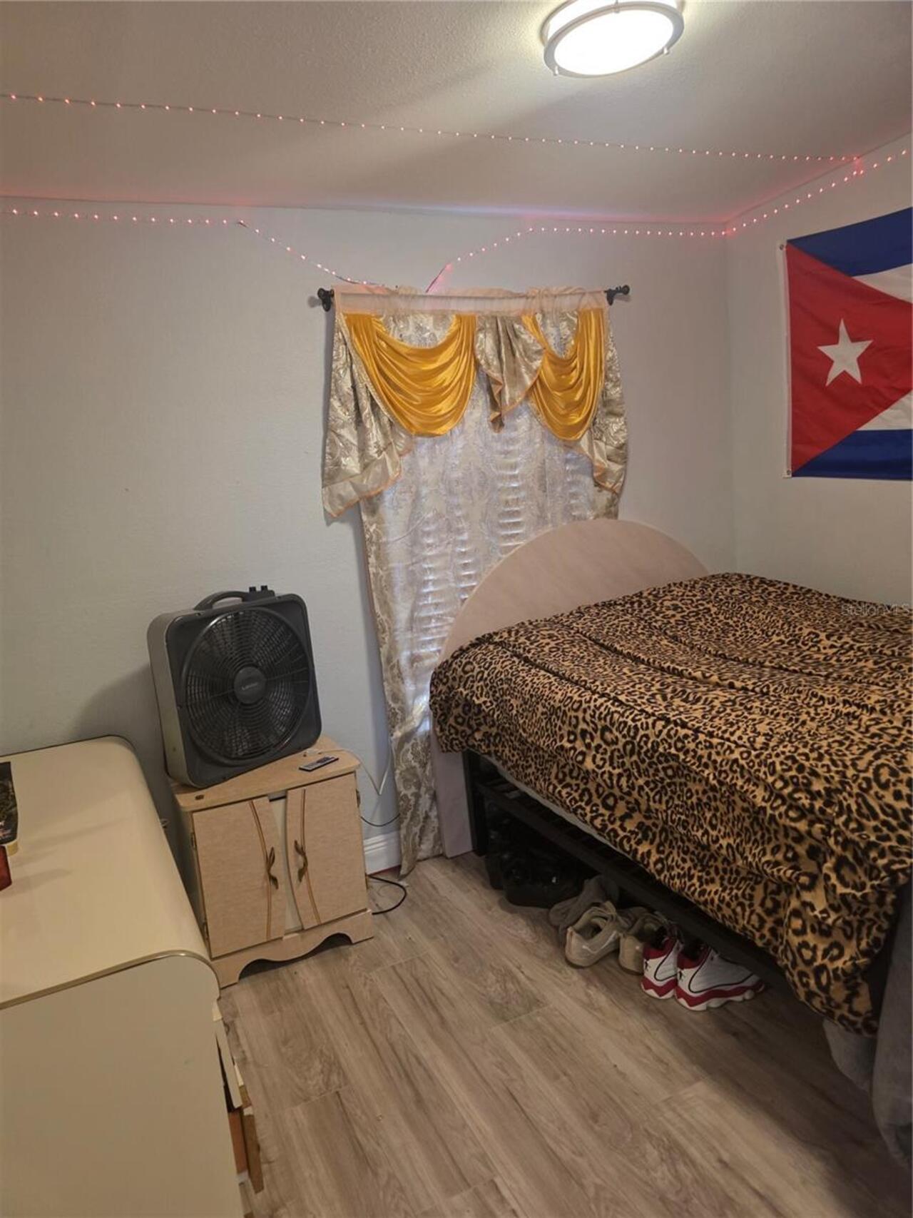 Listing Photo 9