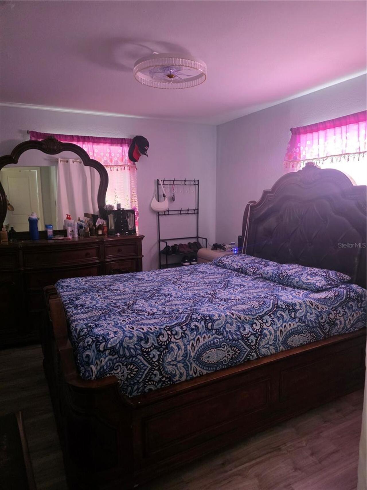 Listing Photo 12
