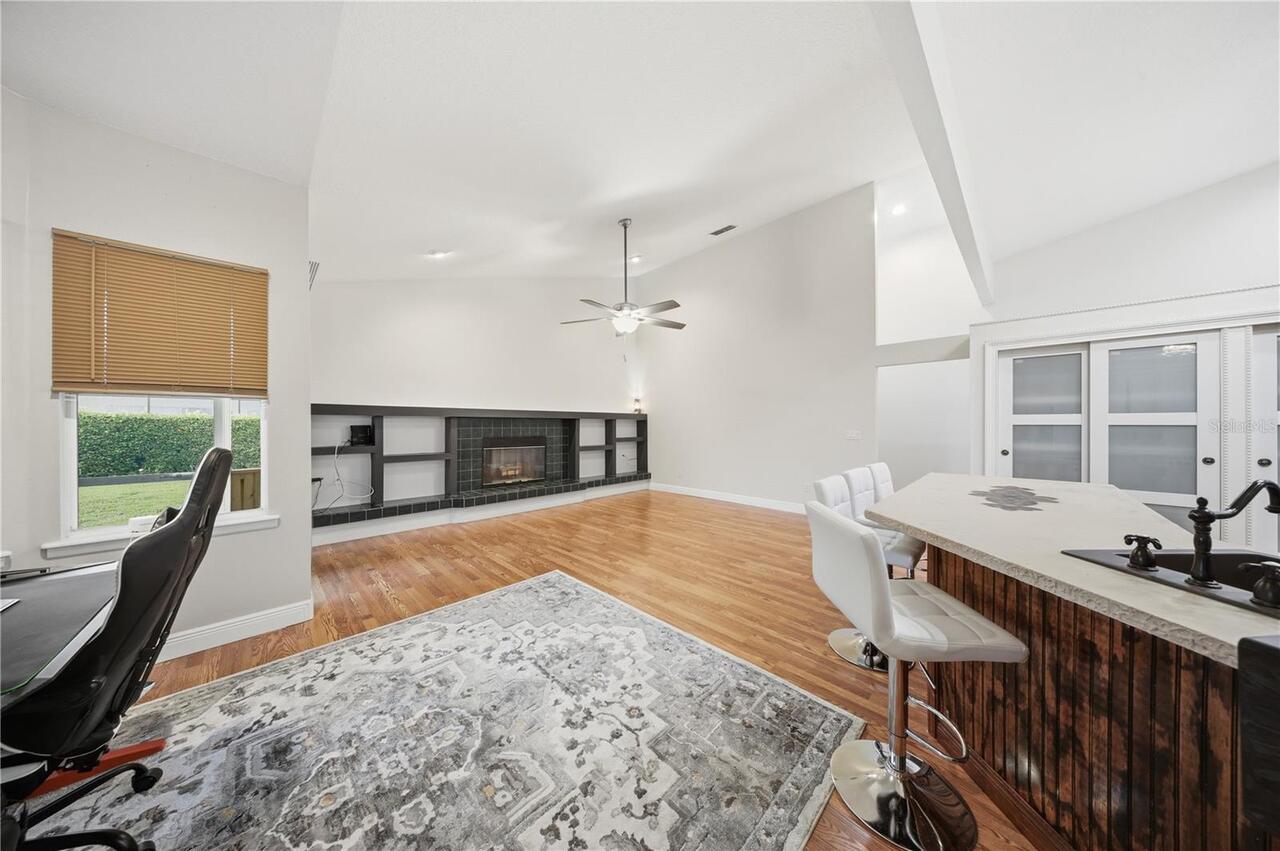 Listing Photo 17