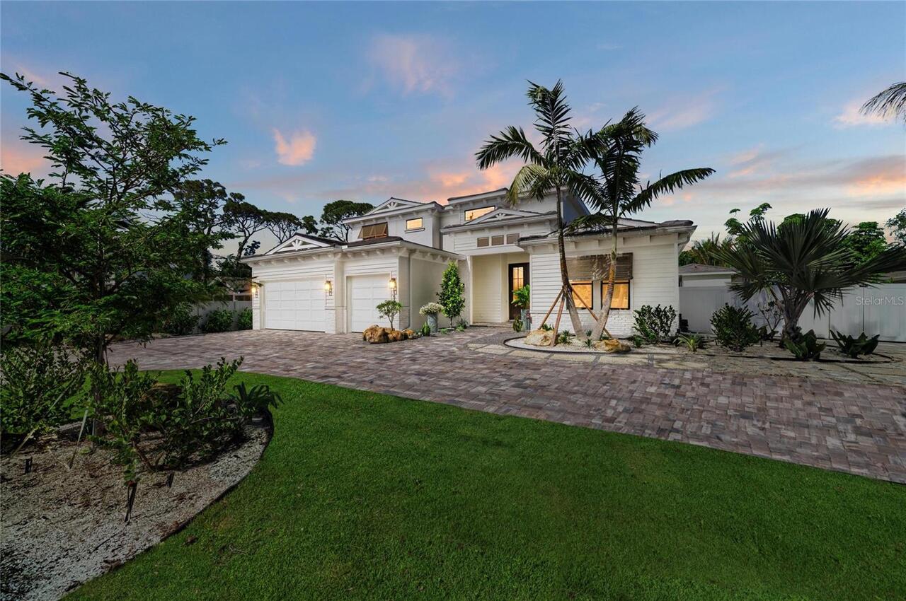Listing Photo 11