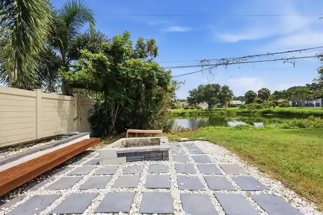 Listing Photo 33