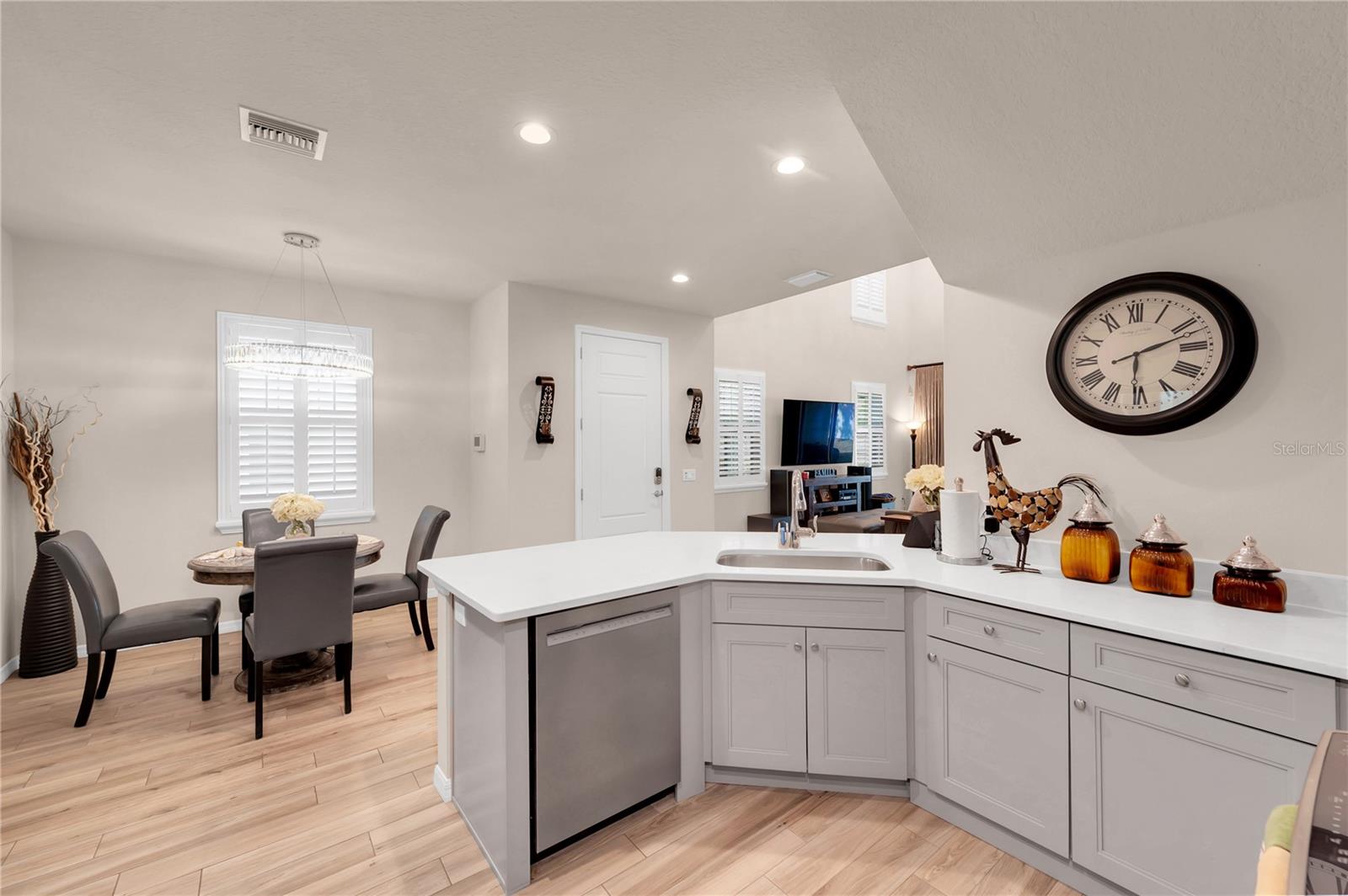 Listing Photo 18