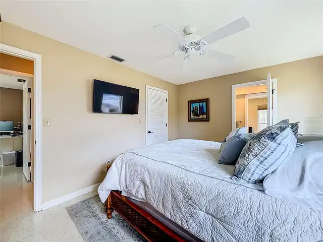 Listing Photo 25