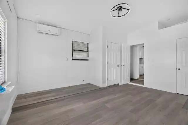 Listing Photo 13