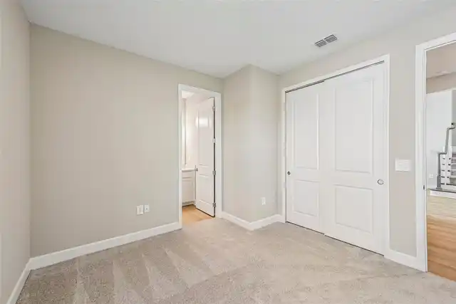 Listing Photo 28