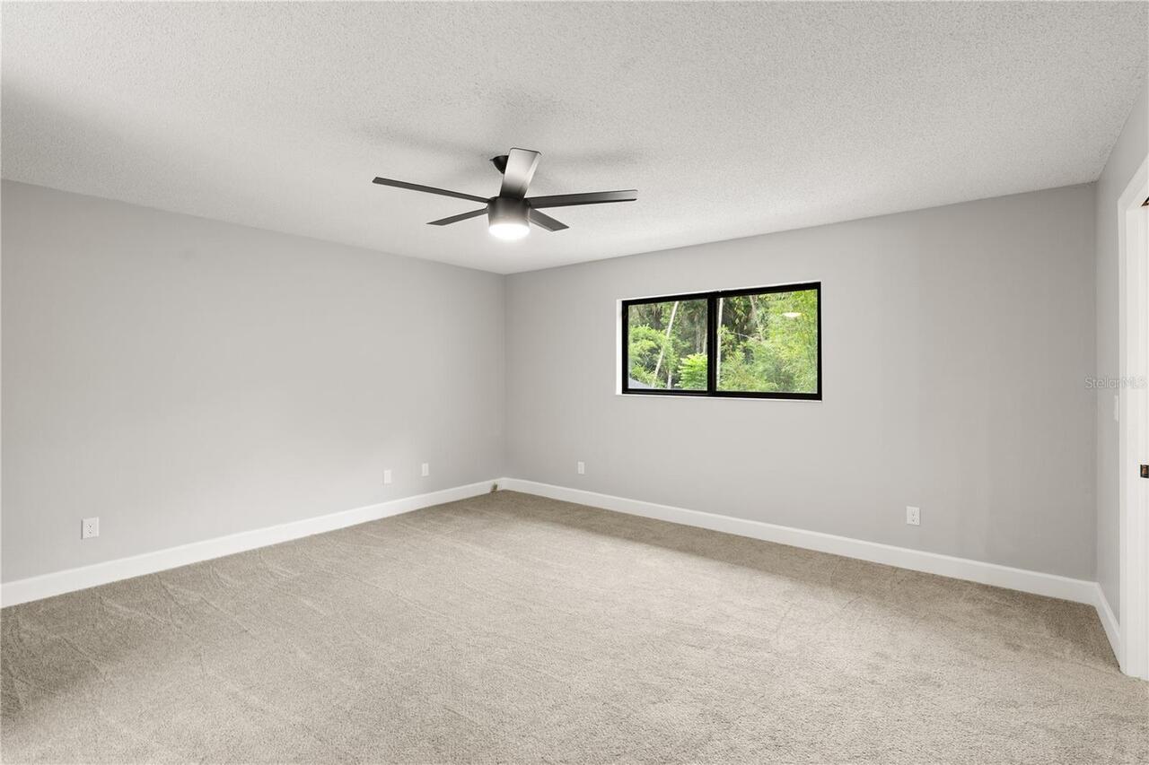 Listing Photo 33