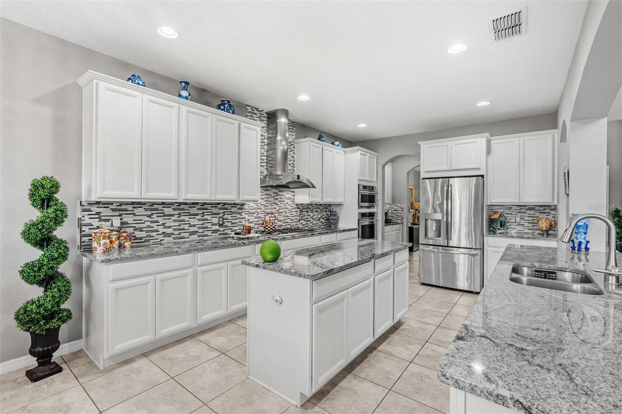 Listing Photo 18