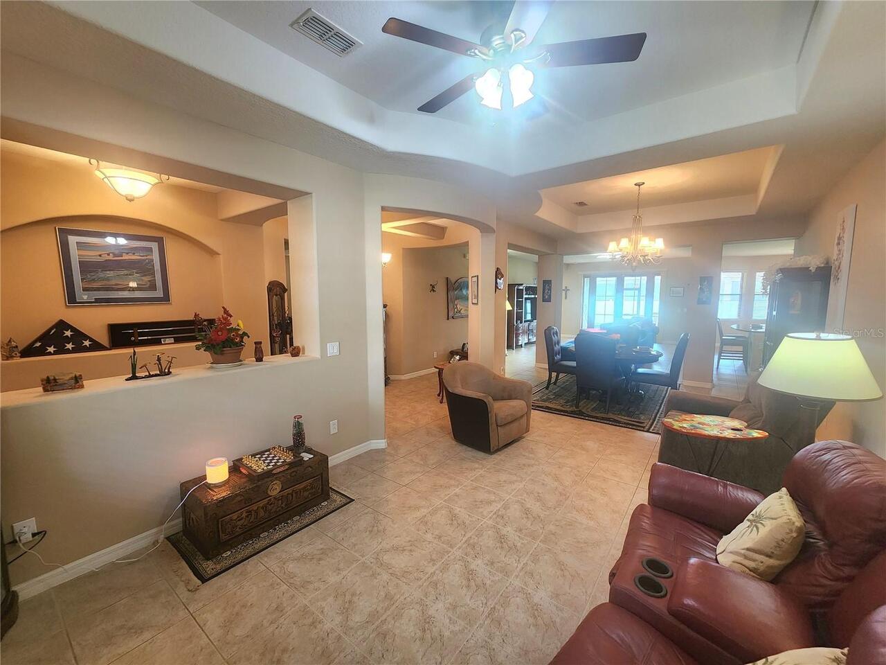 Listing Photo 14