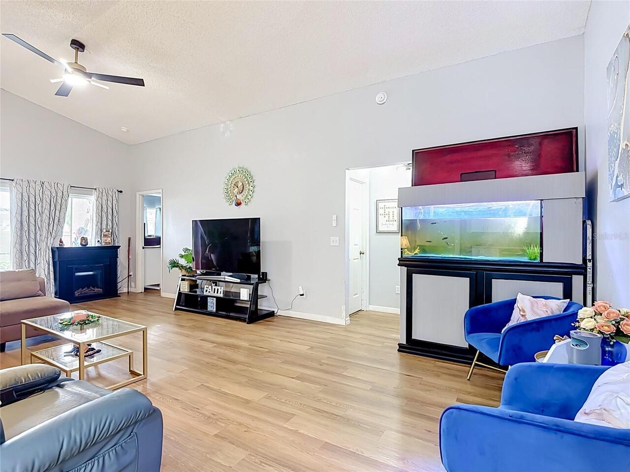 Listing Photo 16