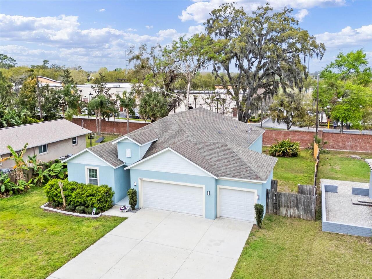 Listing Photo 10
