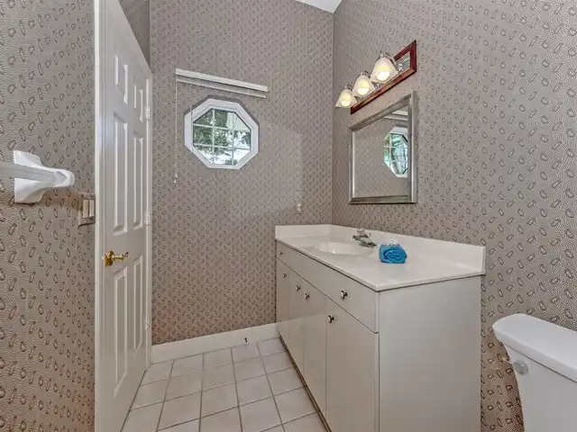 Listing Photo 22