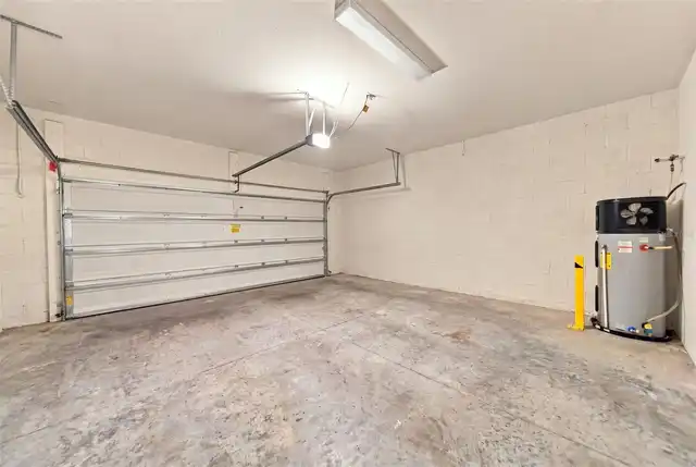 Listing Photo 25
