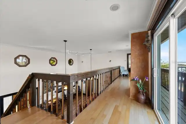 Listing Photo 19