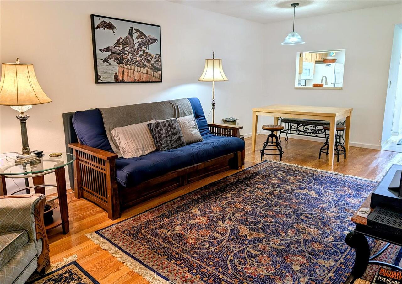 Listing Photo 9