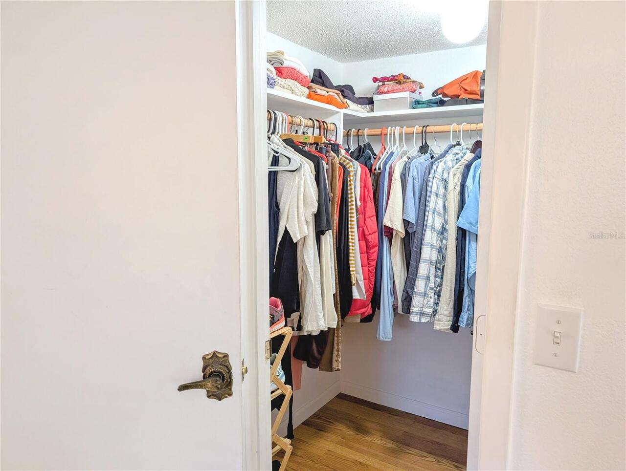 Listing Photo 12