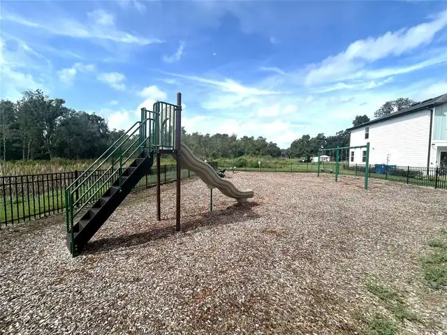 Listing Photo 27
