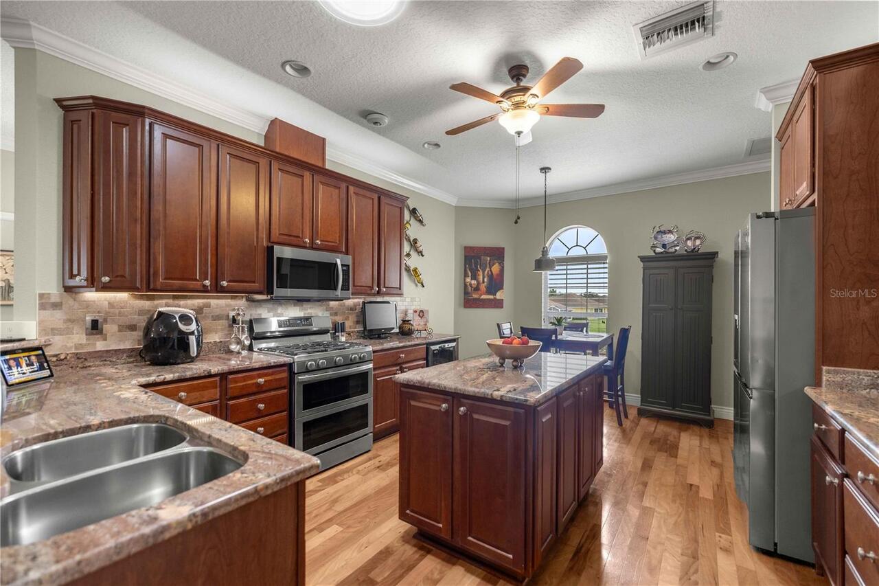Listing Photo 21