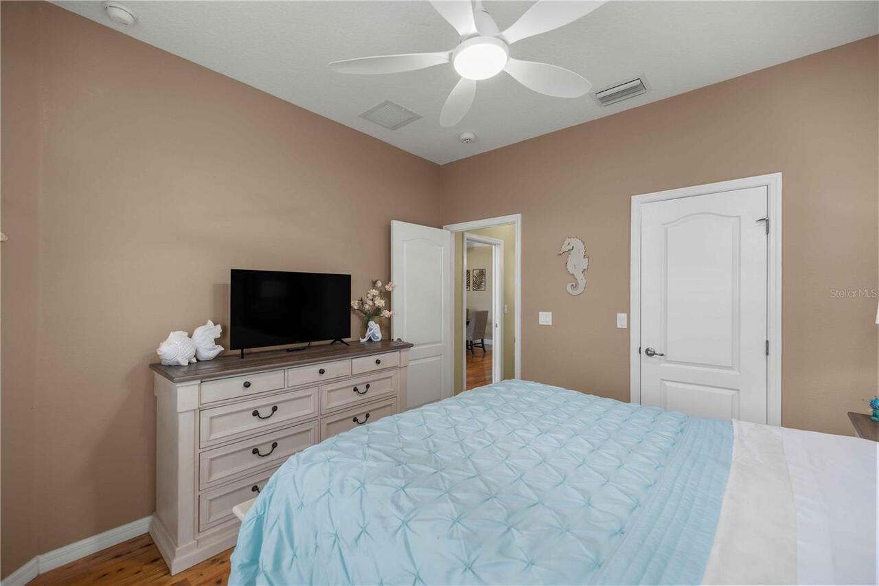 Listing Photo 35