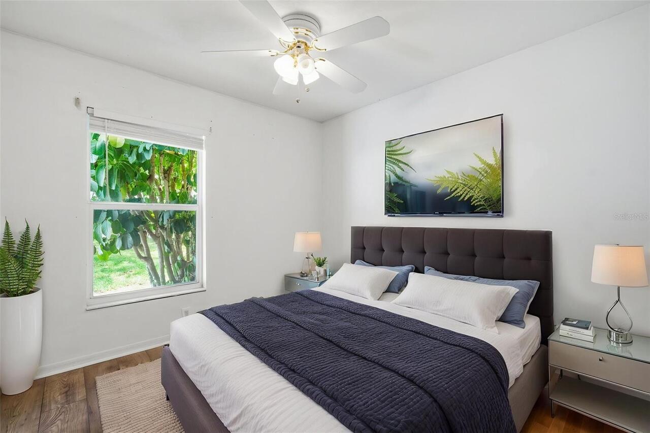 Listing Photo 9