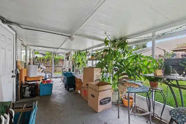 Listing Photo 17