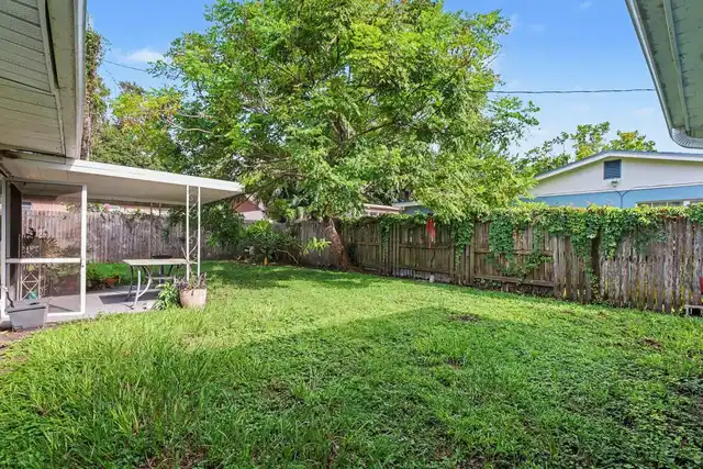 Listing Photo 18